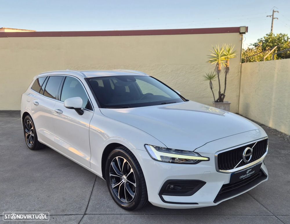 Volvo V60 2.0 D3 Momentum — fotografia 10