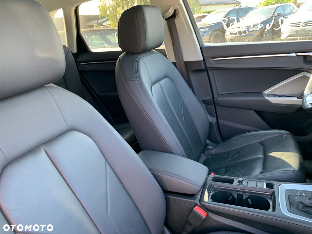 Audi Q3 - 11