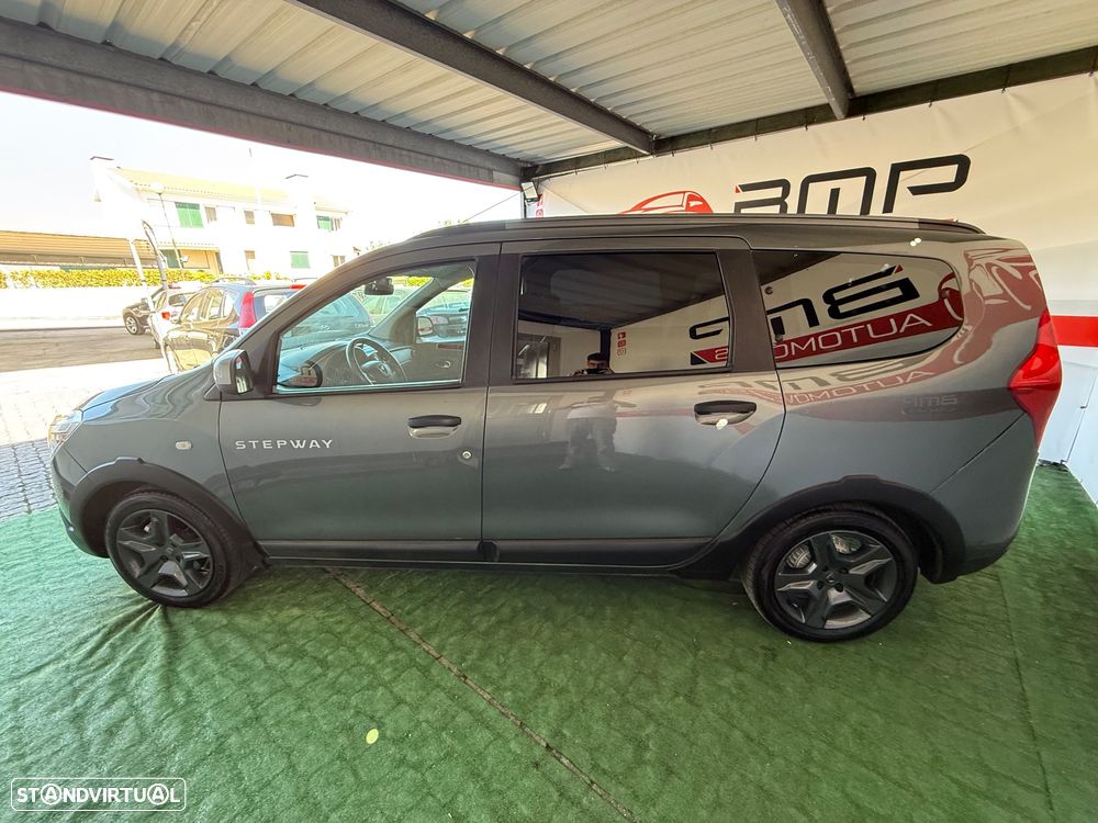 Dacia Lodgy dCi 110 Stepway - 4
