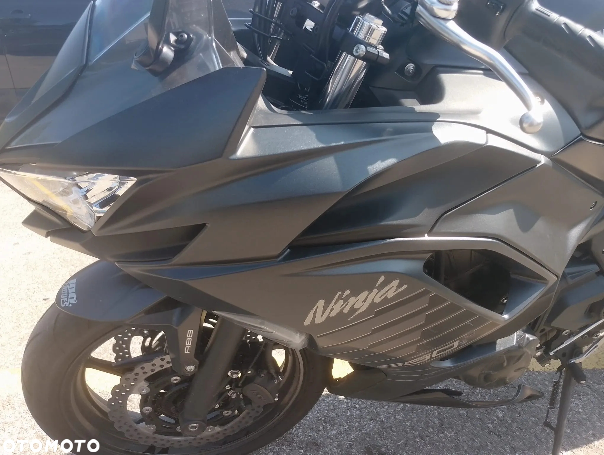 Kawasaki Ninja - 12