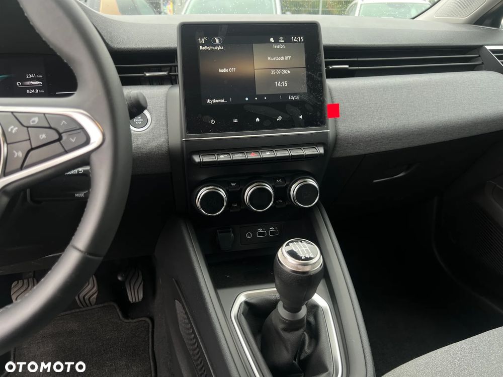 Mitsubishi Colt 1.0T Invite - 25