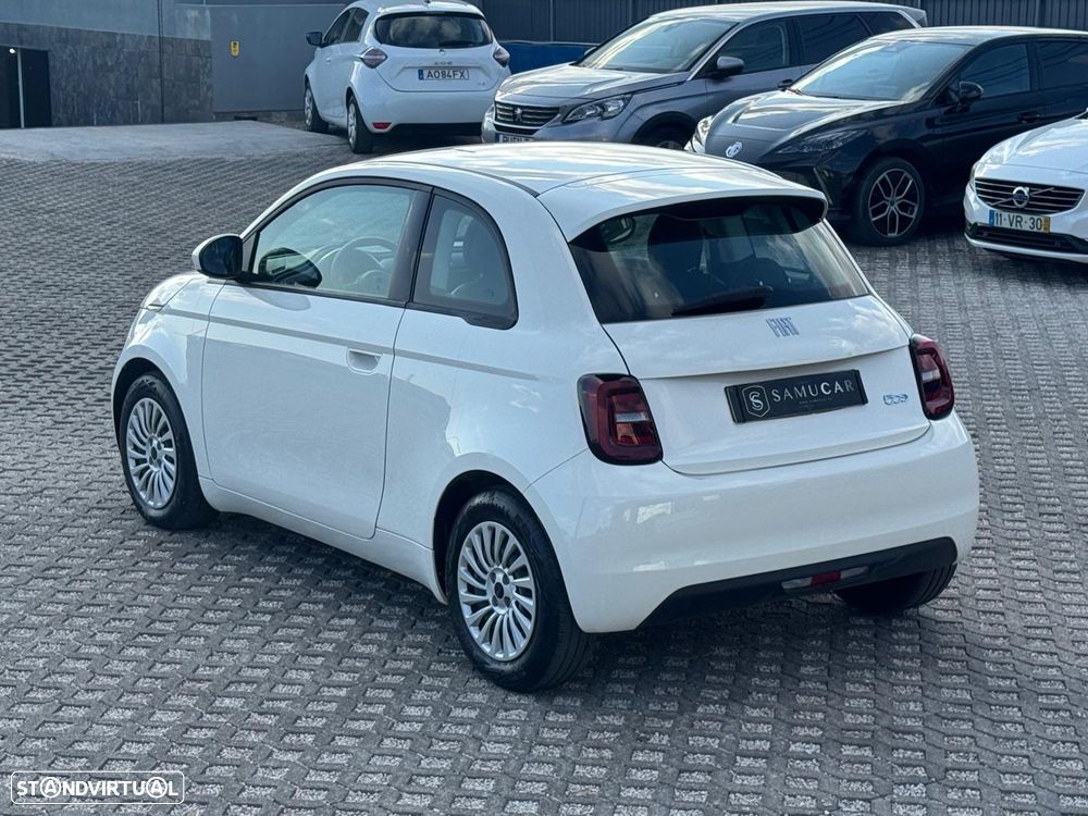 Fiat 500e - 21