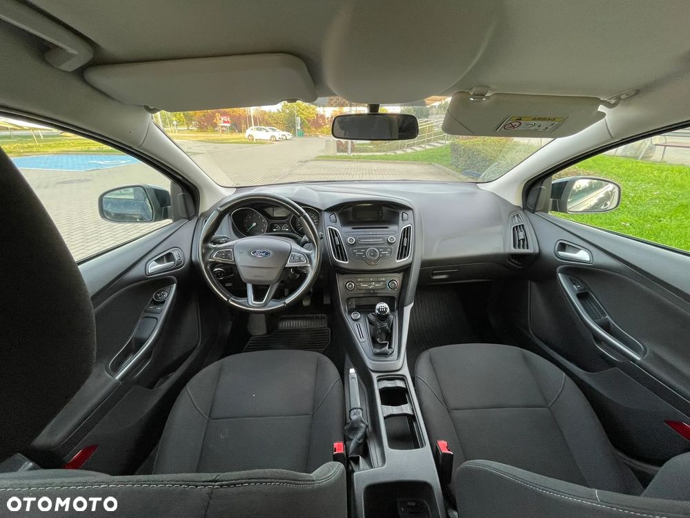 Ford Focus - 13