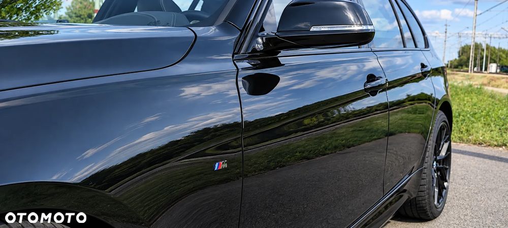 BMW Seria 3 330i xDrive Edition M Sport Shadow - 4