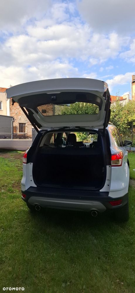 Ford Kuga 2016 photo 4