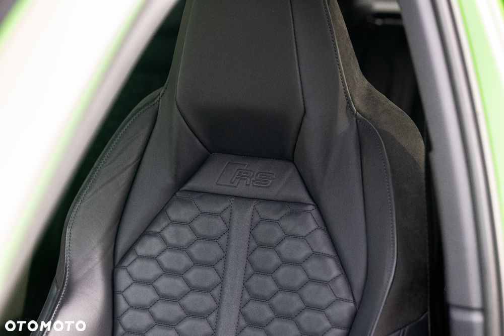 Audi RS Q3 - 12