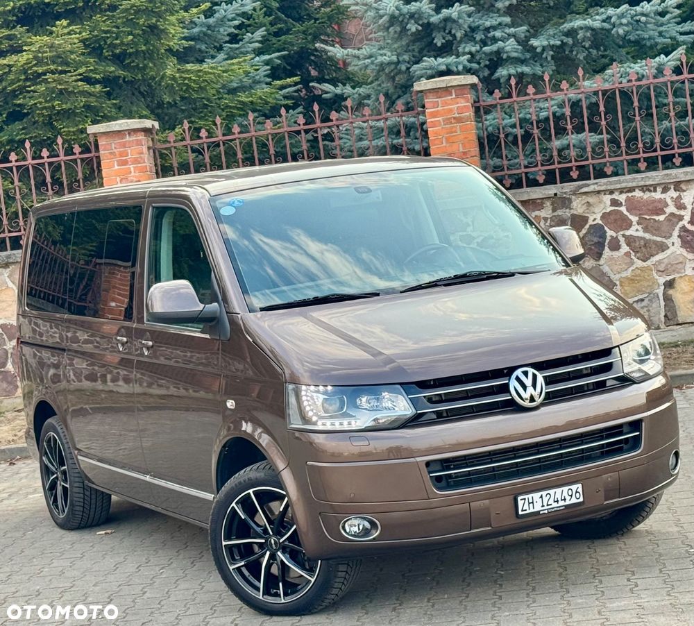 Volkswagen Multivan - 23