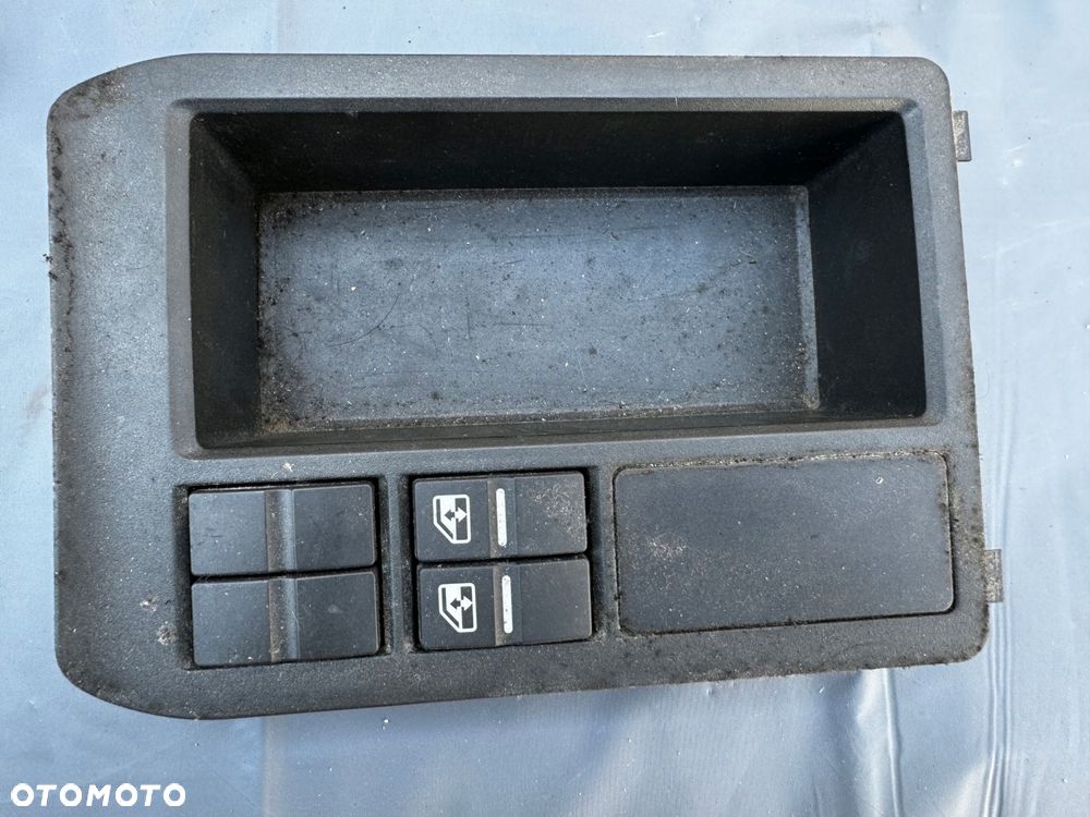włącznik przełącznik panel man tgx tgs 81617010123 - 2