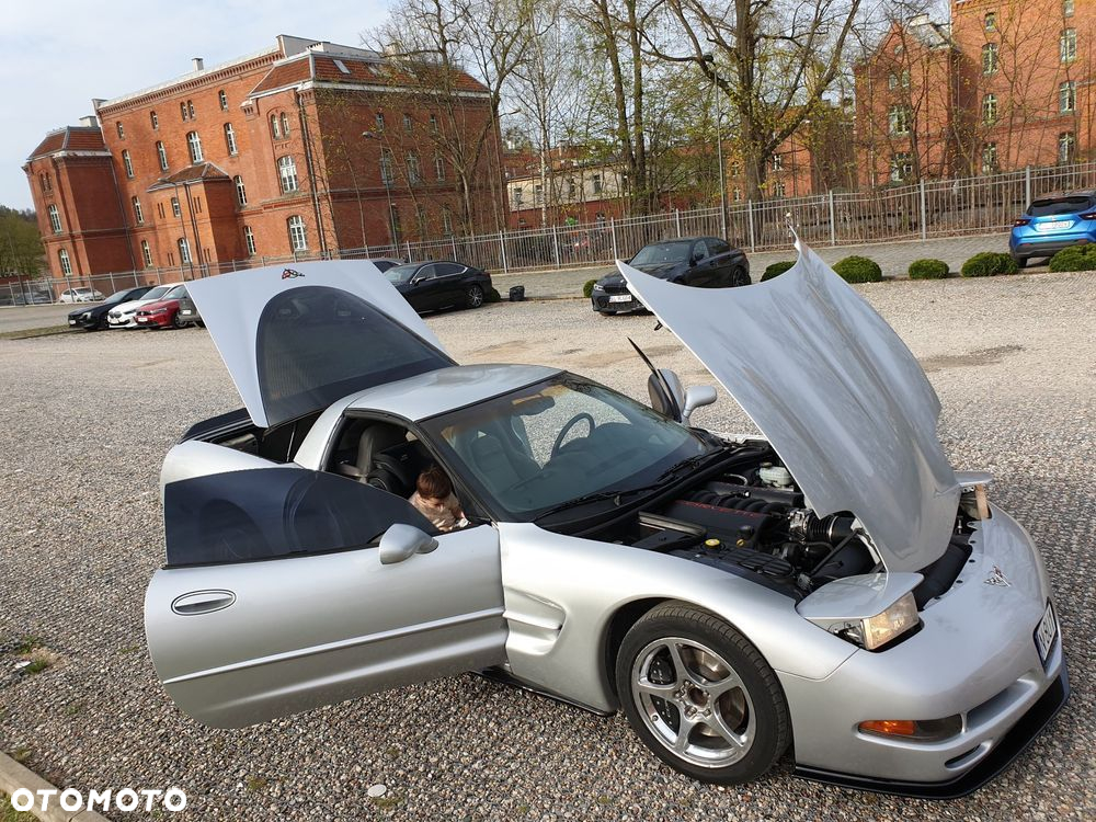 Chevrolet Corvette Convertible 5.7 - 17