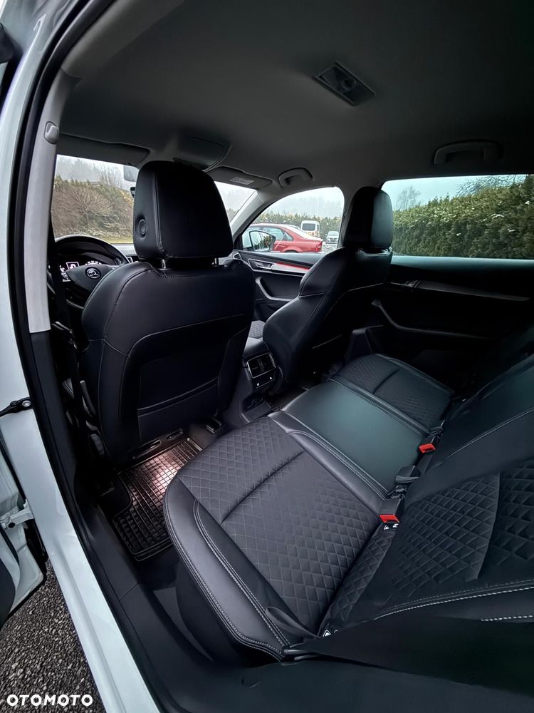Skoda Karoq 1.6 TDI 4x2 Style DSG - 14