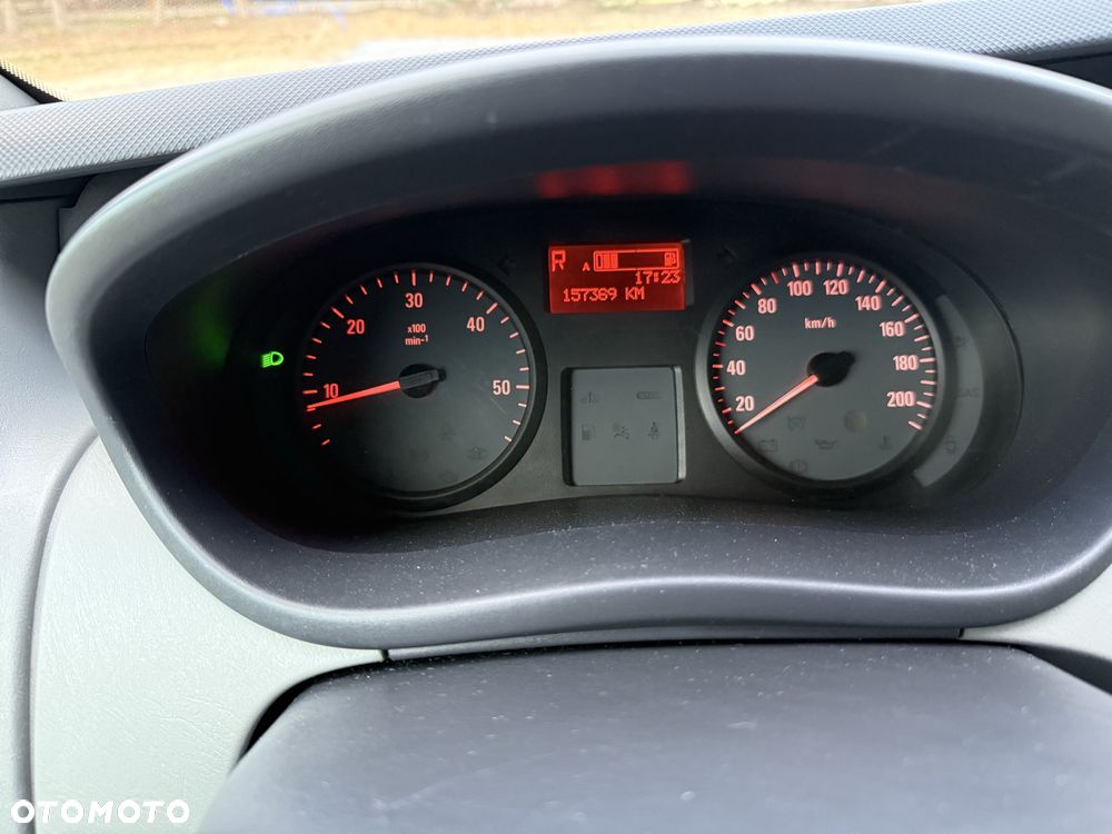 Opel Vivaro - 7