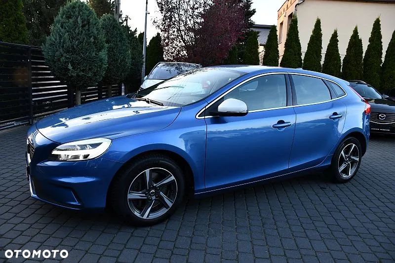 Volvo V40 D3 Drive-E SCR R-Design Momentum - 39