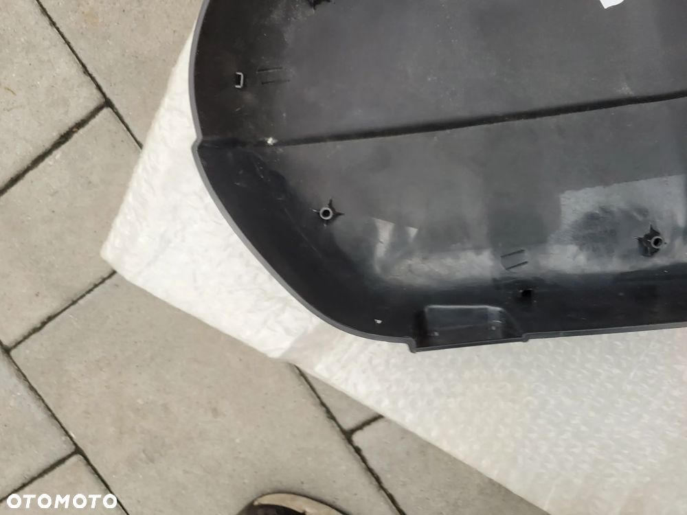 Pokrywa kufra prawa, kufer prawy Honda NTV 650 Deauville 650 - 24