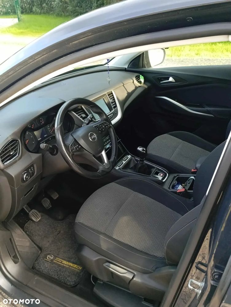 Opel Grandland X - 17