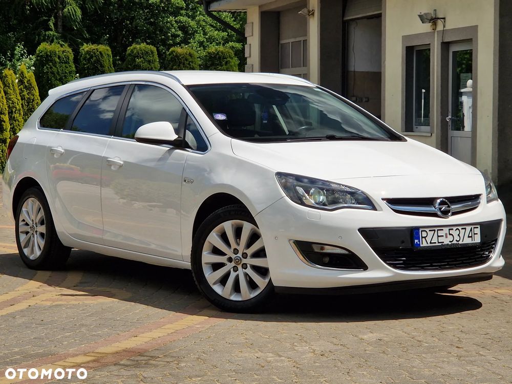 Opel Astra 1.4 Turbo Cosmo - 5