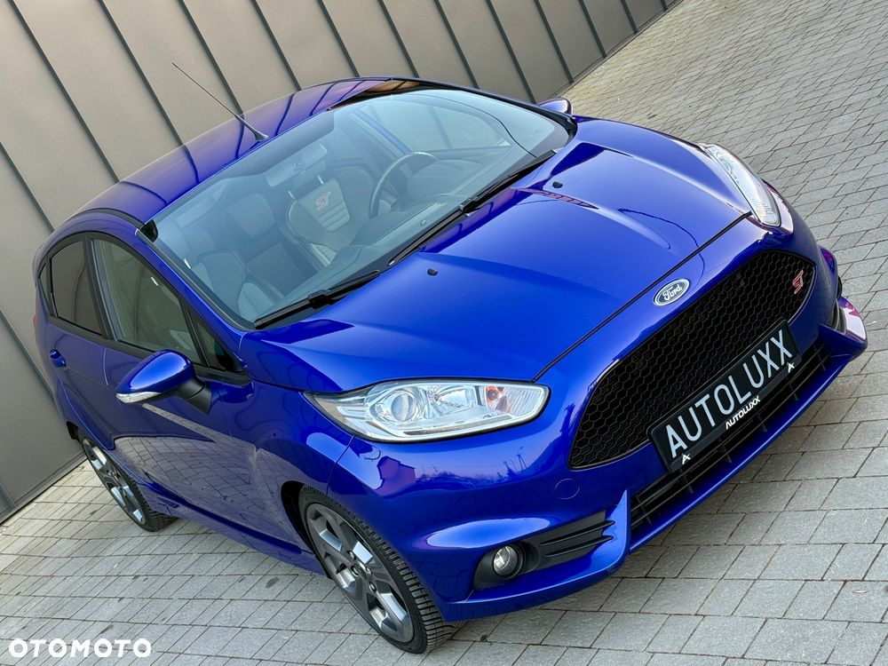 Ford Fiesta ST - 25