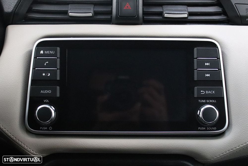 Nissan Micra 1.0 IG-T N-Design Black - 9