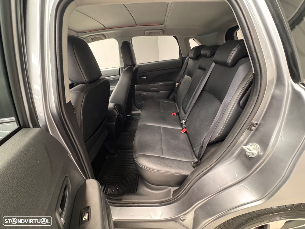 Mitsubishi ASX 1.8 DI-D Instyle NAVI - 20