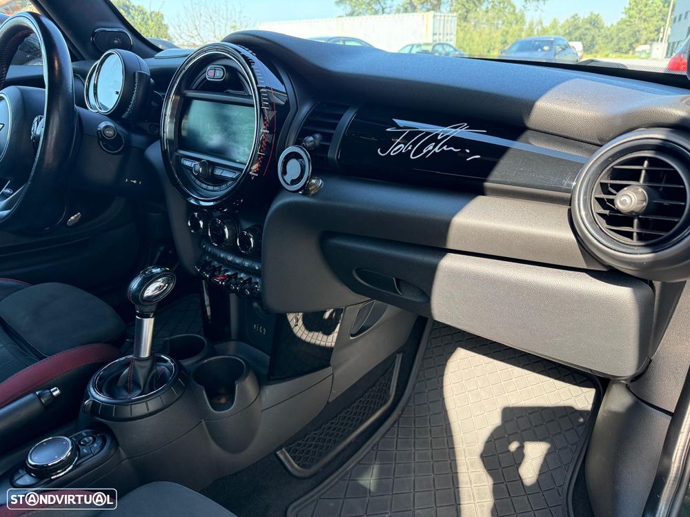 MINI 3 Portas John Cooper Works Aut. - 31