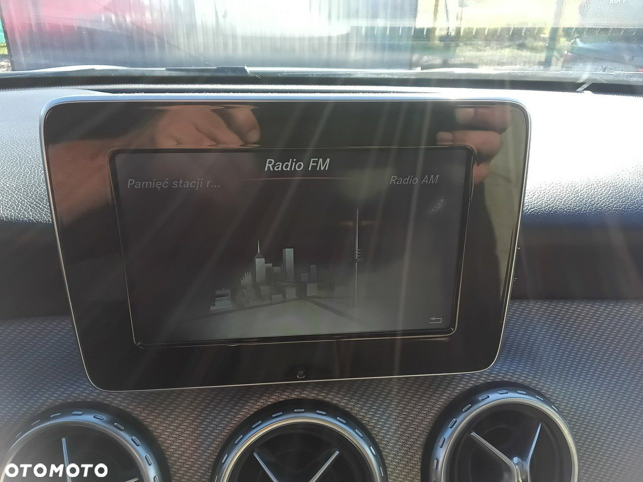 Mercedes-Benz GLA - 22