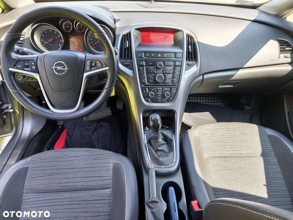Opel Astra 1.4 T Enjoy EU6 - 7