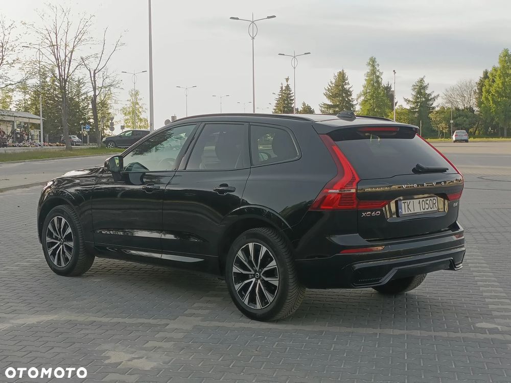 Volvo XC 60 B4 D AWD Geartronic RDesign - 28