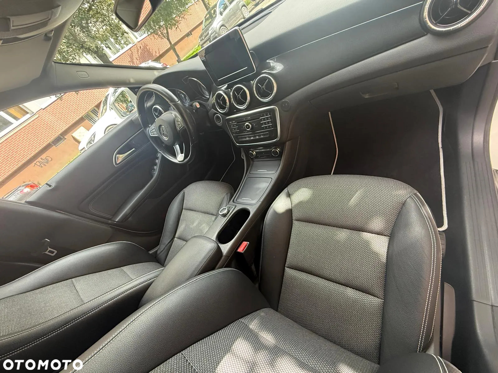 Mercedes-Benz CLA 200 (CDI) d 7G-DCT AMG Line - 35