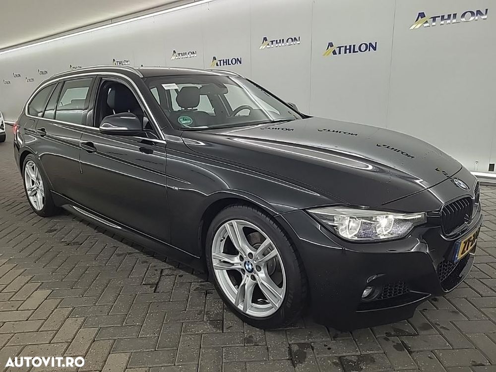 BMW Seria 3 318i Touring Aut. Edition M Sport Shadow - 2