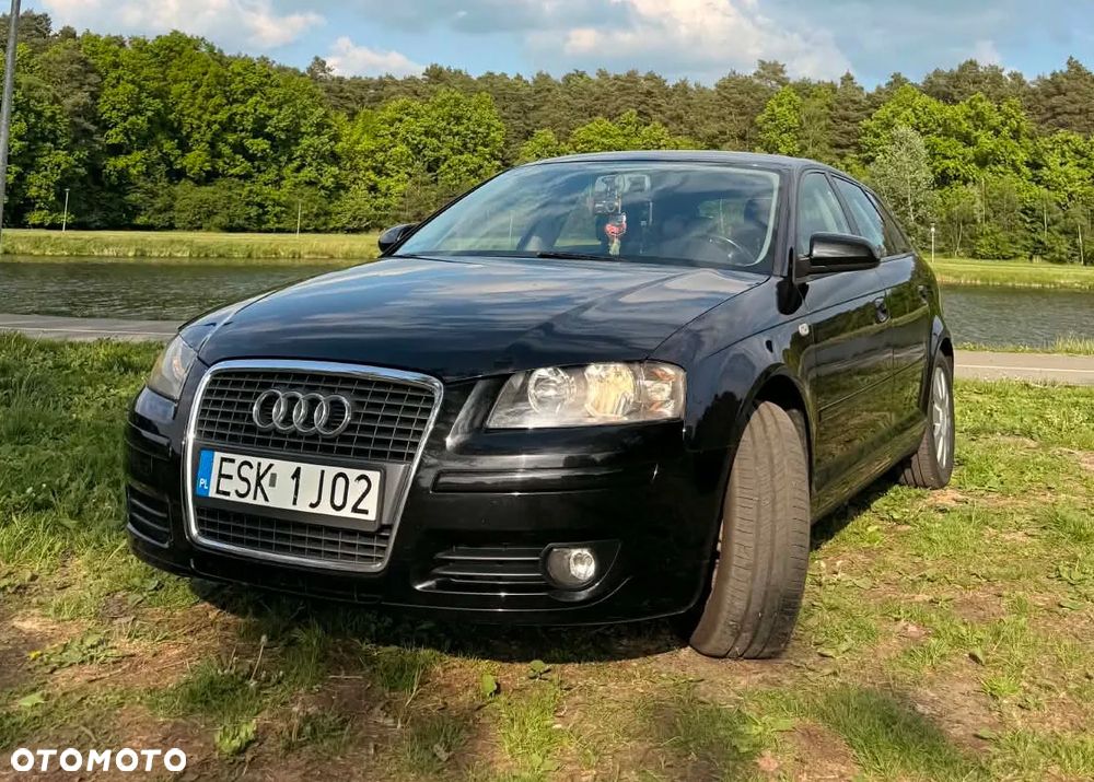 Audi A3 Sportback 1.9 TDI Ambiente - 2