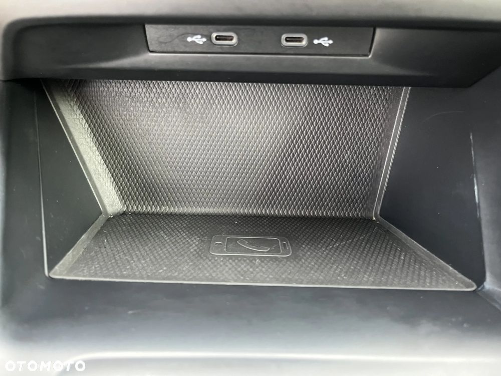 Volkswagen Golf 2.0 TDI Life - 20