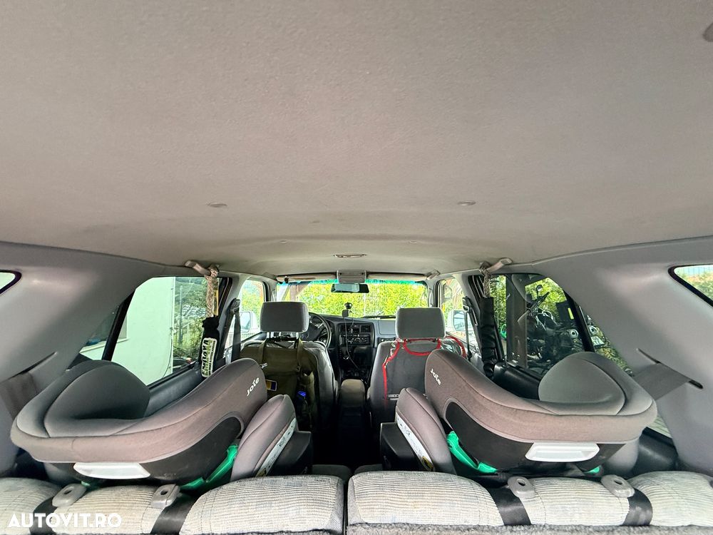 Toyota 4Runner - 12