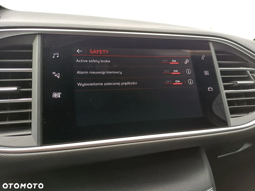 Peugeot 308 1.5 BlueHDi GT S&S EAT8 - 20