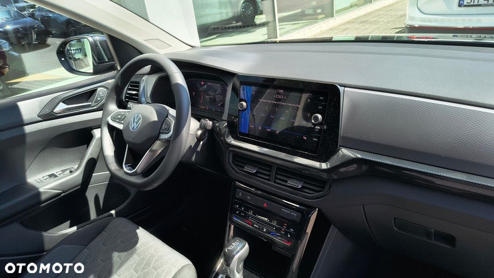 Volkswagen T-Cross - 15