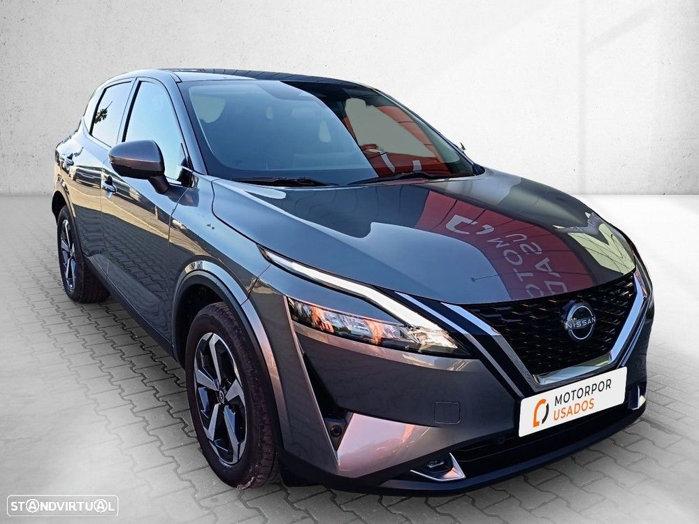 Nissan Qashqai 1.3 DIG-T N-Connecta Xtronic — fotografia 3