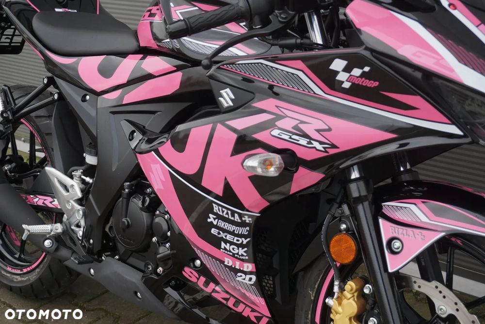 Suzuki GSX-R - 19