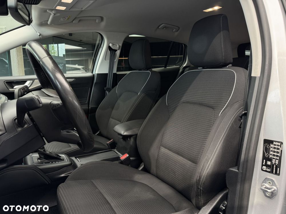 Ford Focus 1.0 EcoBoost mHEV Titanium X - 12
