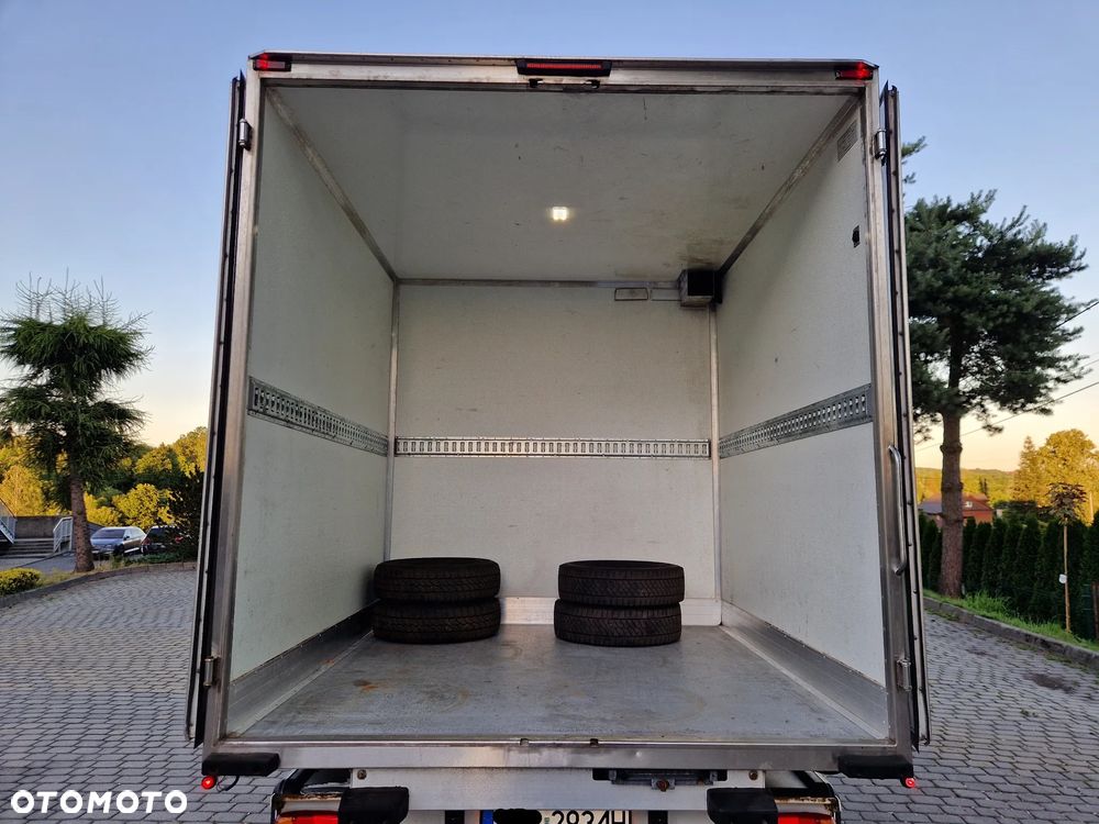 Fiat Ducato Kamper Van 2X Akumulator Webasto Łóżko - 9