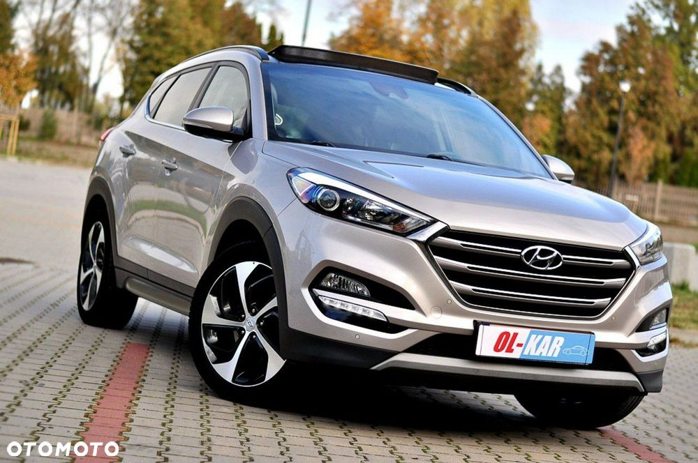 Hyundai Tucson 1.7 CRDI BlueDrive Comfort 2WD - 26