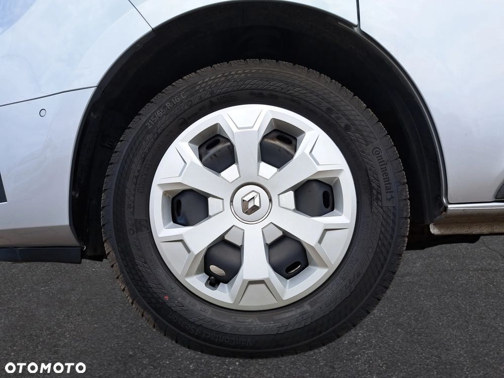 Renault Trafic 9 Miejsc - 10