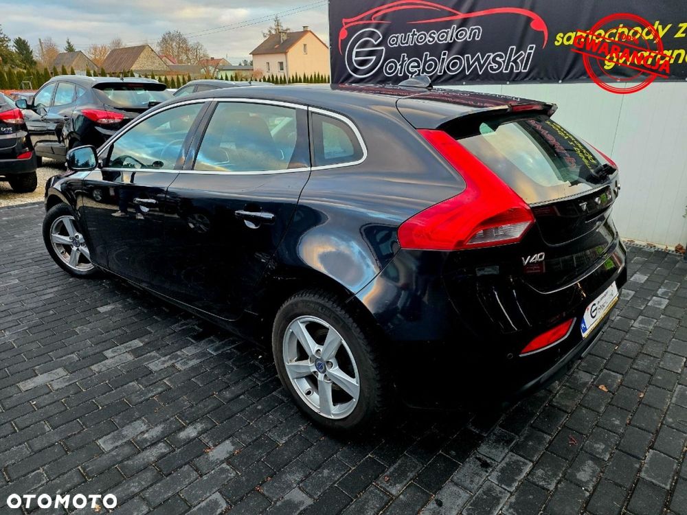 Volvo V40 - 8