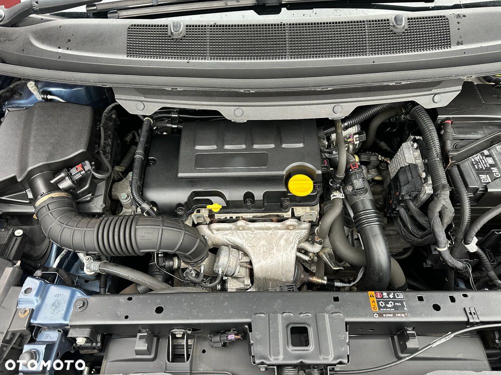 Opel Zafira - 22