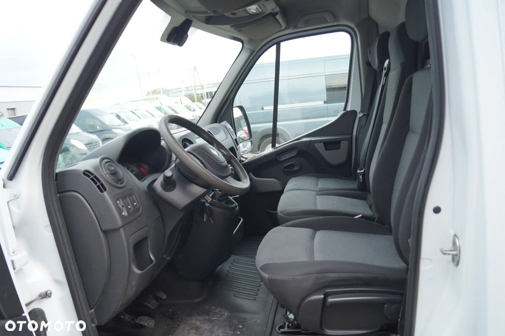 Renault Master - 15