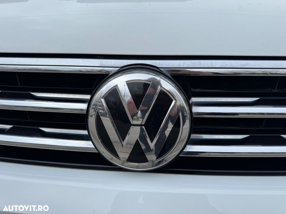 Volkswagen Tiguan 2.0 TDI SCR DSG R-Line - 17