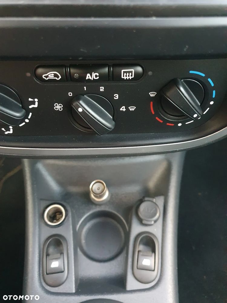 Citroën C3 1.6 HDi SX Pack - 25