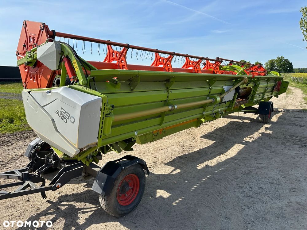Claas V1230 - 17