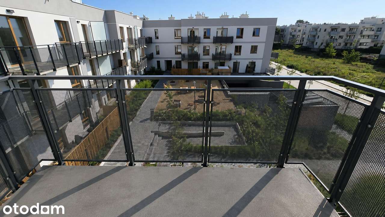 Nowe, 2 pokoje z balkonem, ostatnie piętro,  garaż i komórka w cenie