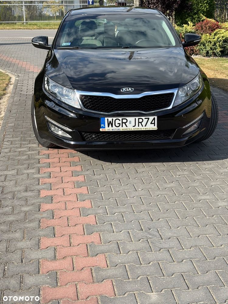 Kia Optima 2.0 L - 3