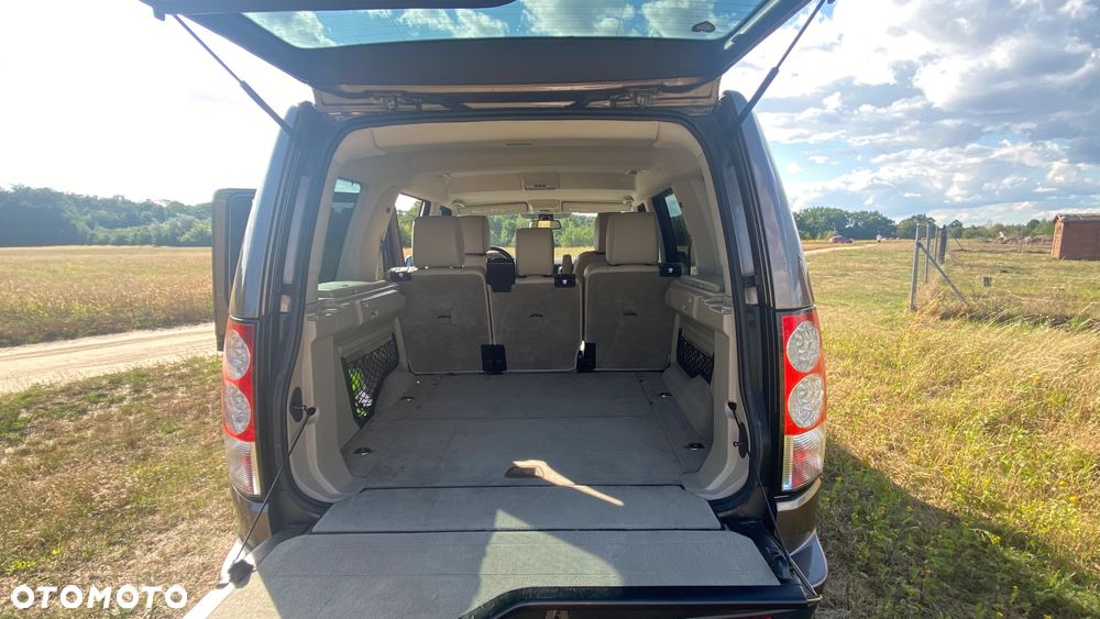 Land Rover Discovery 3.0D V6 HSE - 4