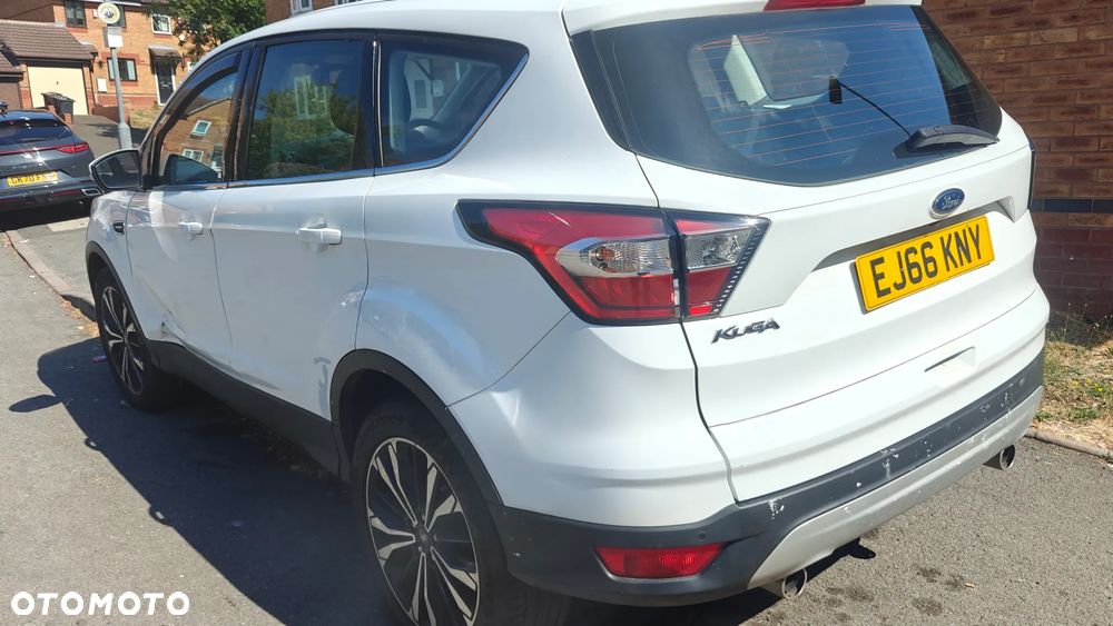 Ford Kuga - 5
