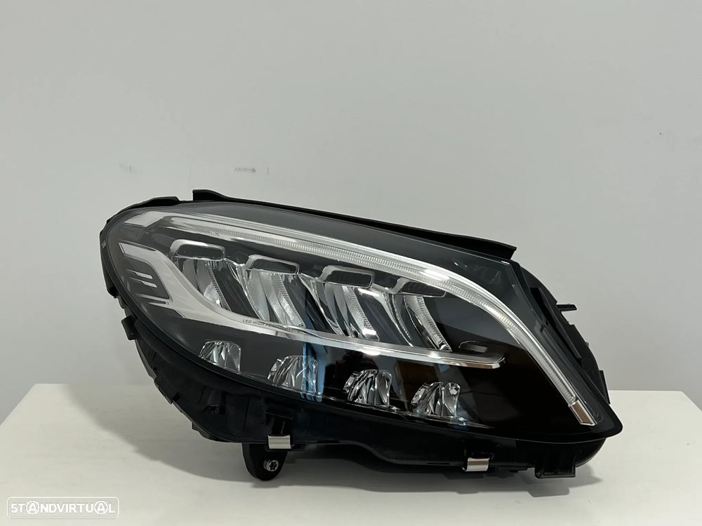Farol Otica Original Mercedes Classe C W205 Led lado Direito - 1